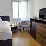 Apartment Henry\'S Apartment 100 By Interhome