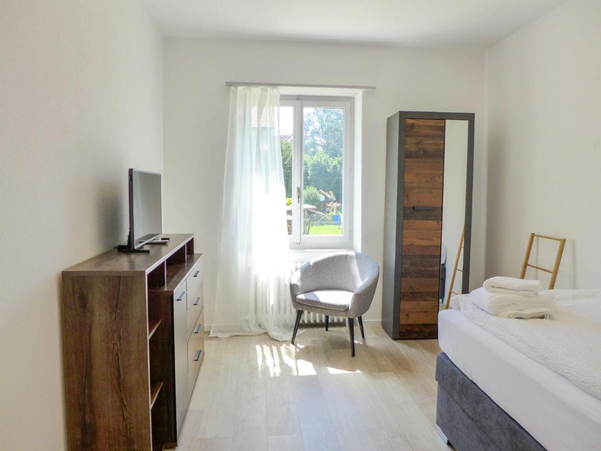 Henry's 100 By Interhome * Entrelagos